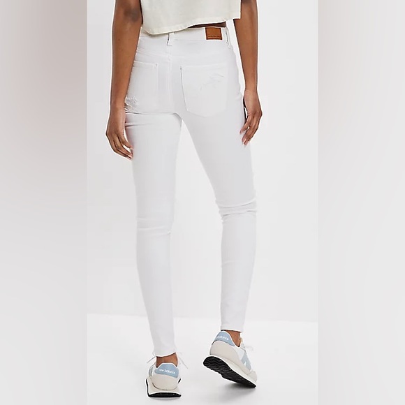 WHITE AMERICAN EAGLE JEANS SIZE 0 - Picture 2 of 6